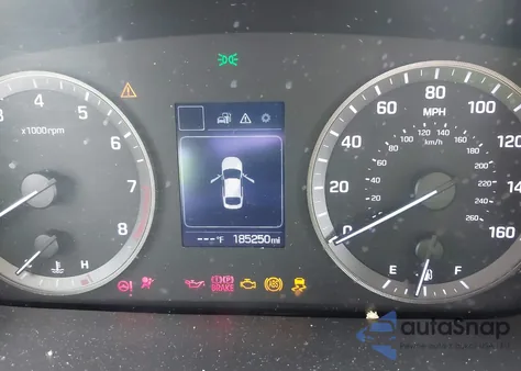 2017 Hyundai Sonata z USA, uszkodzony, nr VIN 5NPE24AF2HH518989